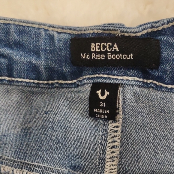 True Religion Becca Mid Rise Bootcut, Size 31. - Picture 15 of 17